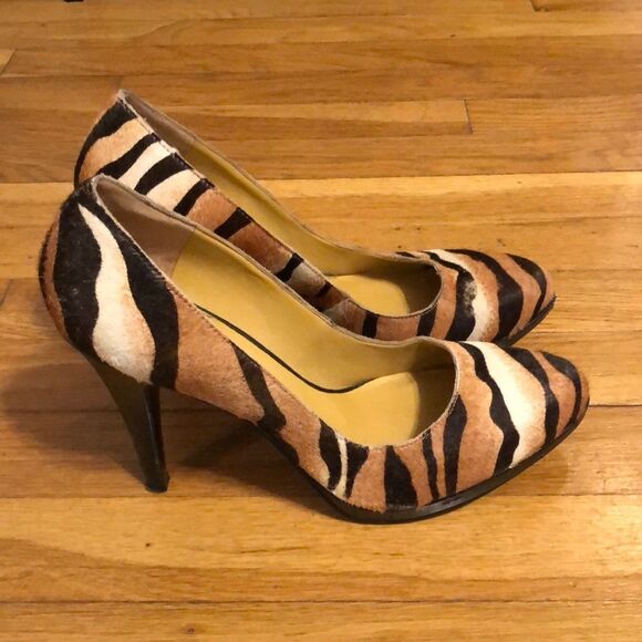 Nine West pumps - Picture 1 of 5